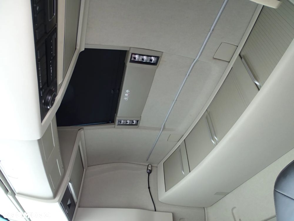 Volvo FH 500 Globetrotter - 10