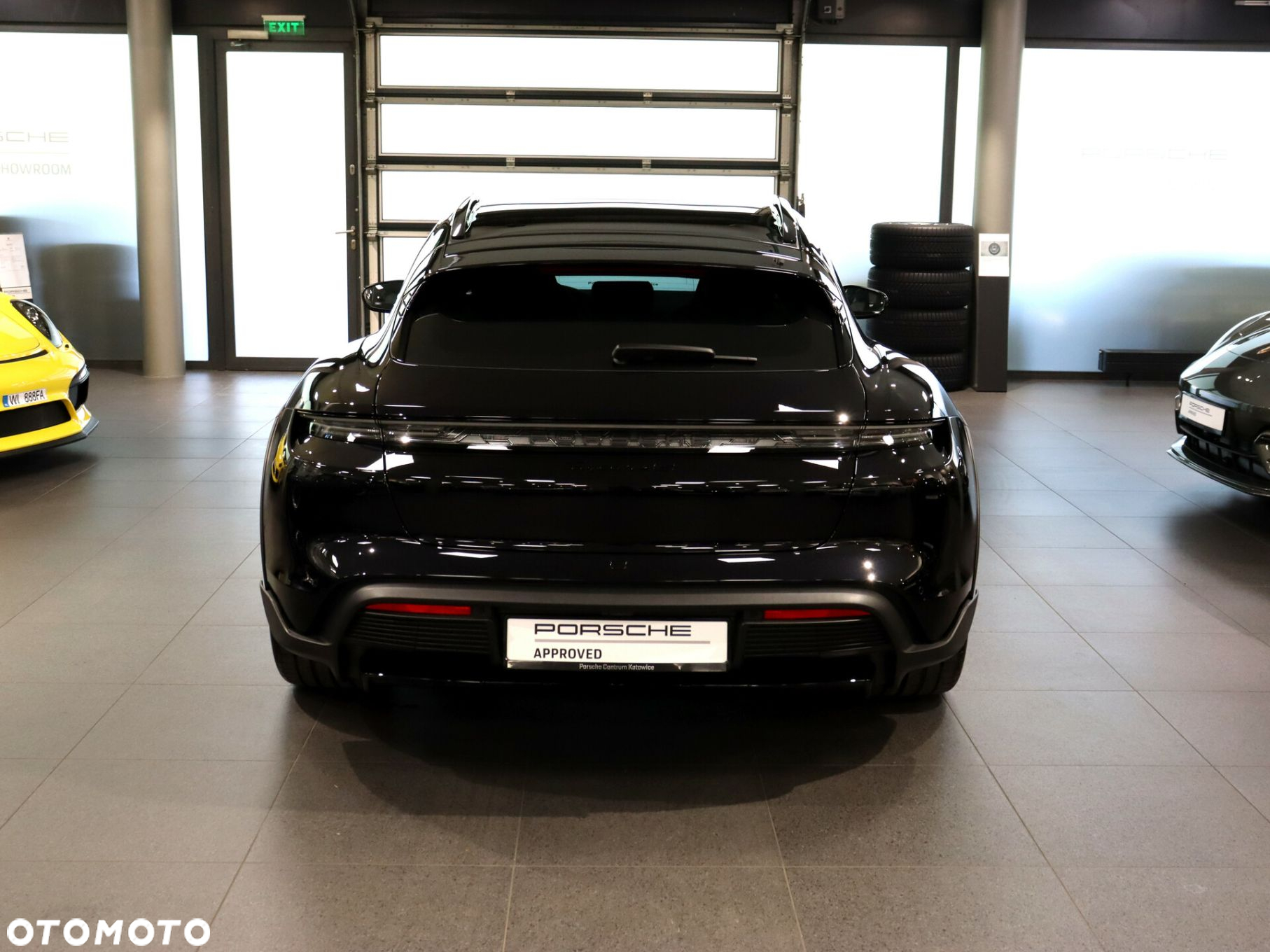 Porsche Taycan - 4