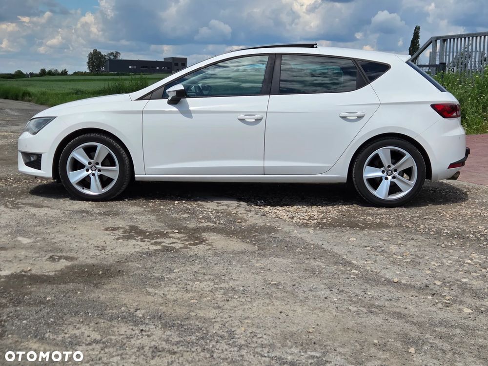 Seat Leon 2.0 TDI DPF Start&Stop DSG FR - 10