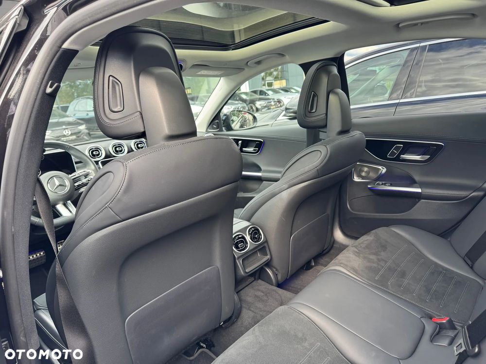 Mercedes-Benz Klasa C 300 d 9G-TRONIC AMG Line - 12