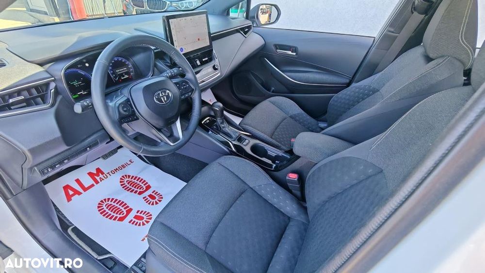 Toyota Corolla 1.8 HSD Dynamic - 6