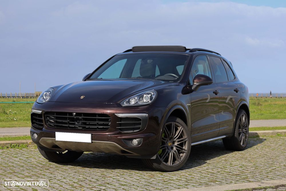 Porsche Cayenne S E-Hybrid Platinum Edition - 4