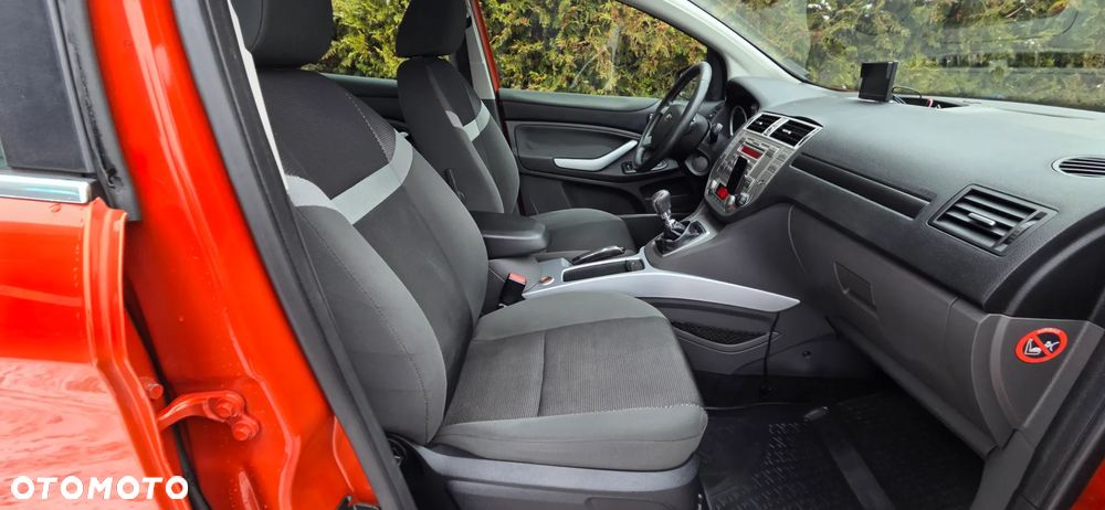 Ford Kuga 2.0 TDCi 2x4 Champions Edition - 35