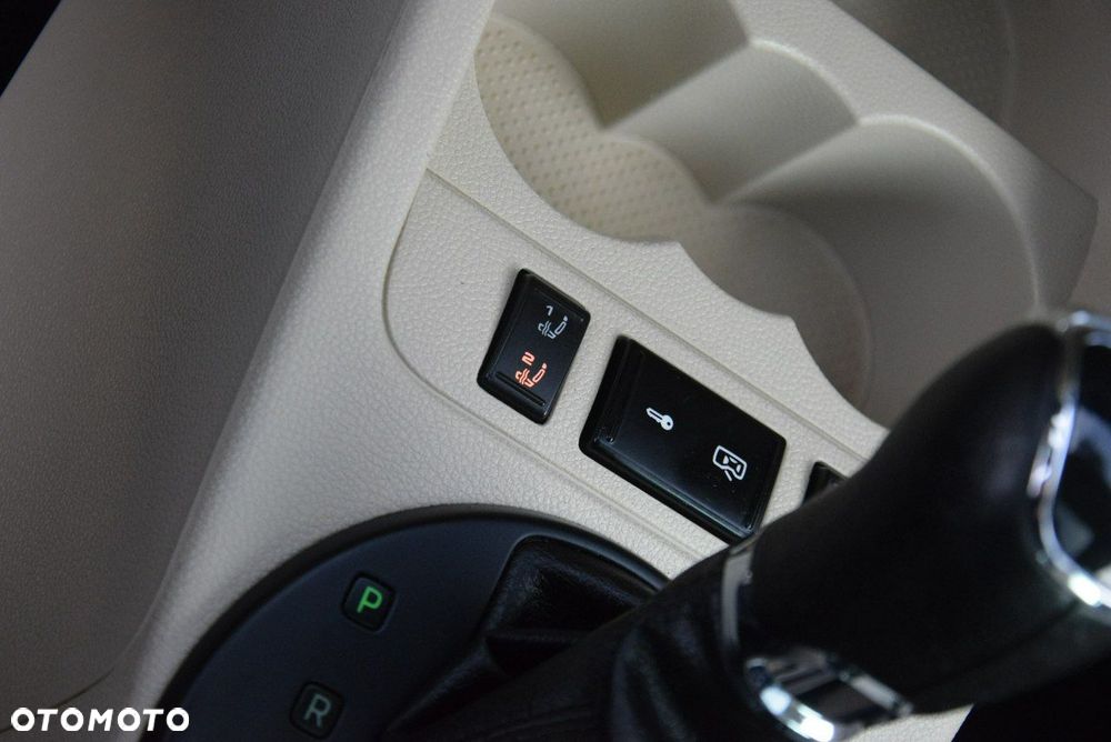 Skoda Roomster 1.2 TSI DSG Ambition - 40