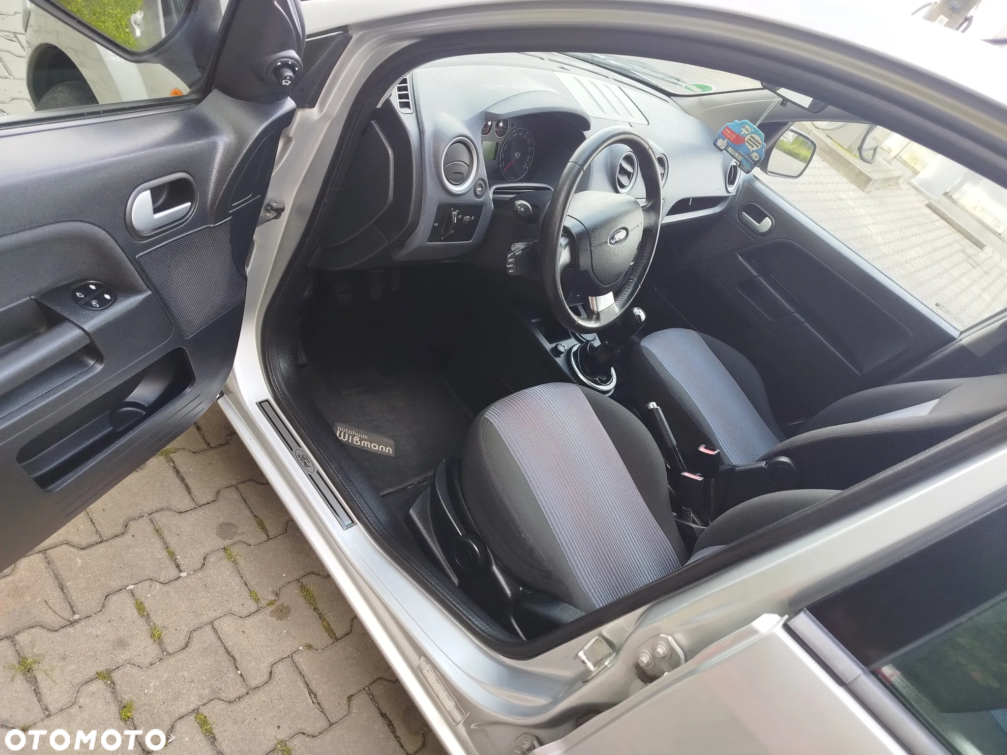 Ford Fusion 1.6 Elegance - 18