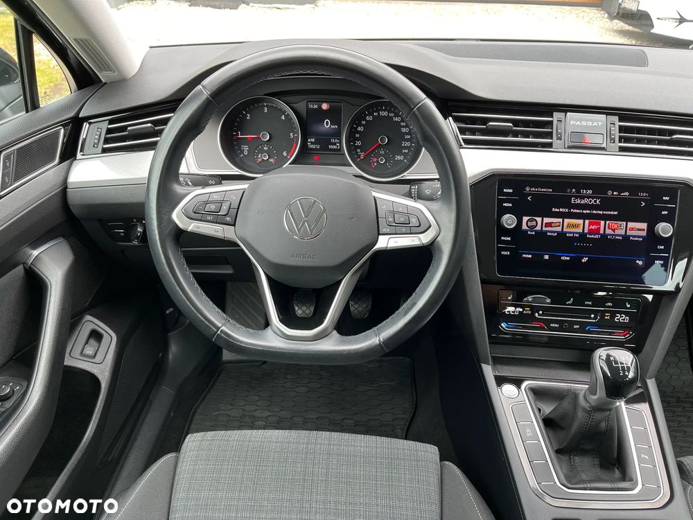 Volkswagen Passat Variant 2.0 TDI EVO Business - 8