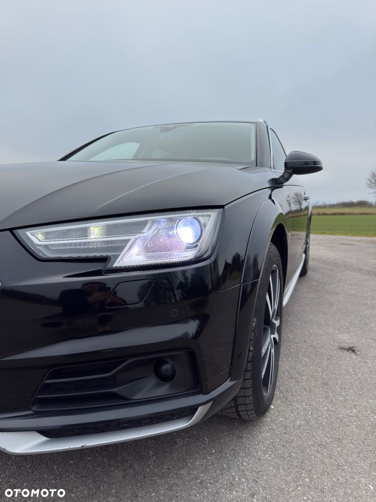Audi A4 Allroad 2.0 TDI Quattro S tronic - 15