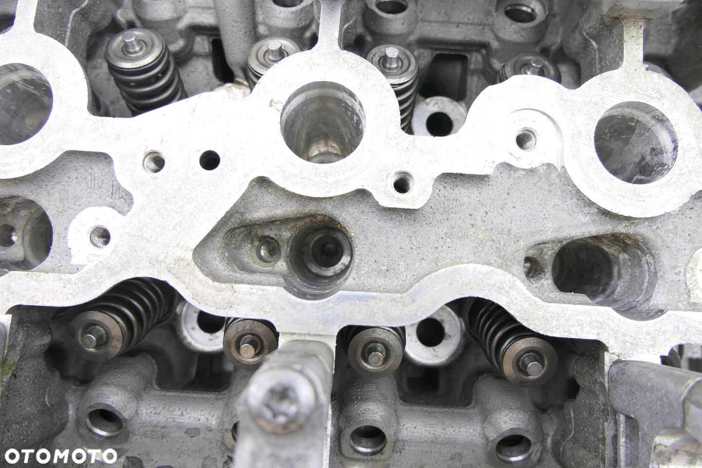 Głowica BMW Seria 2 F46 1.5 Benzyna 782913500 - 7