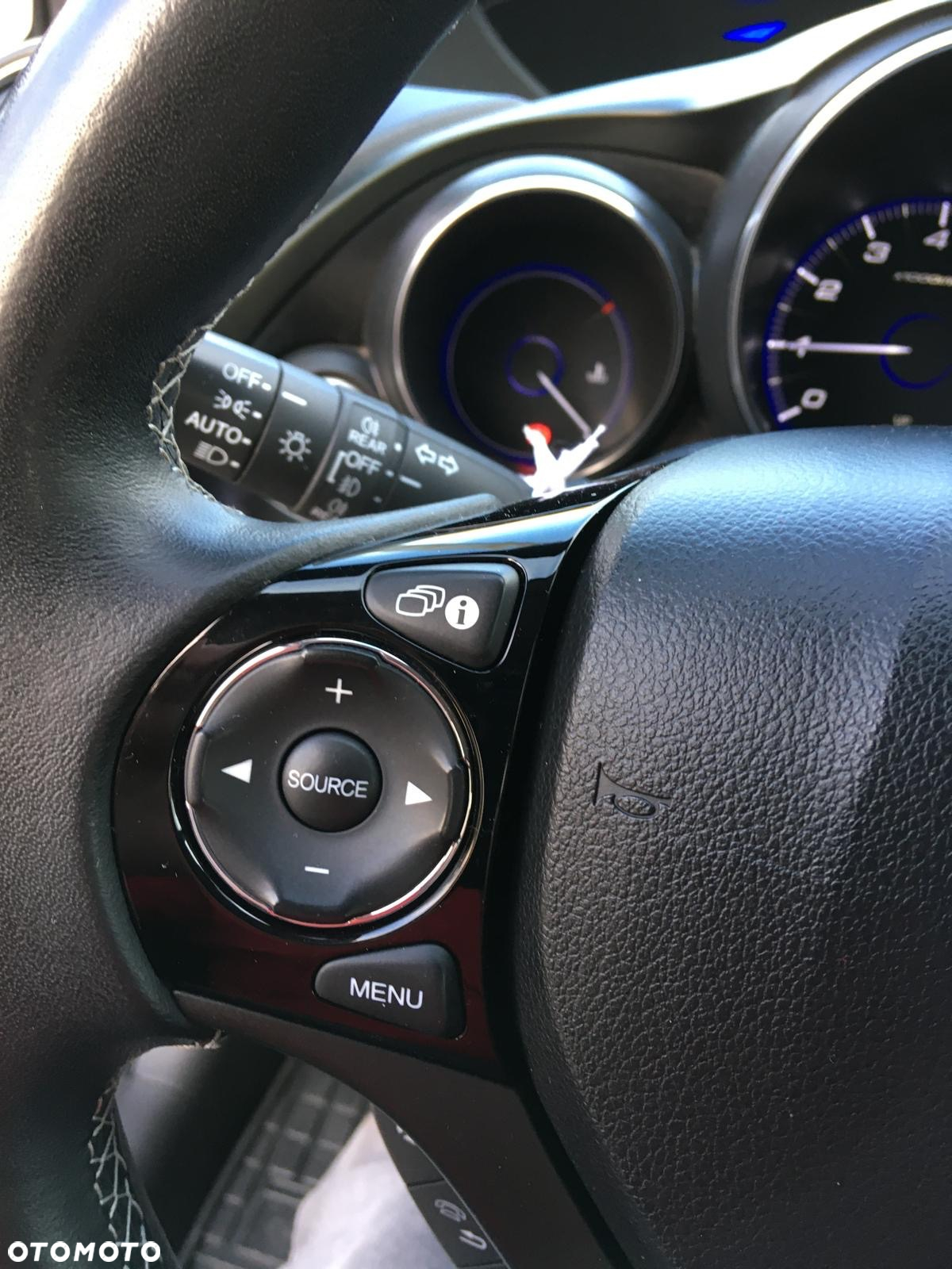 Honda Civic 1.4 Sport - 11