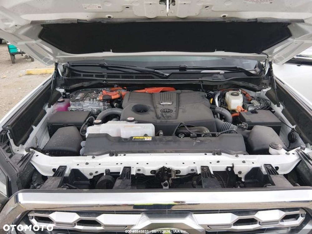 Toyota Tundra - 10