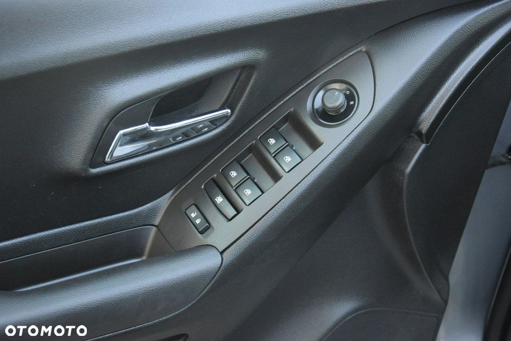 Chevrolet Trax 1.4 T LT AWD - 37