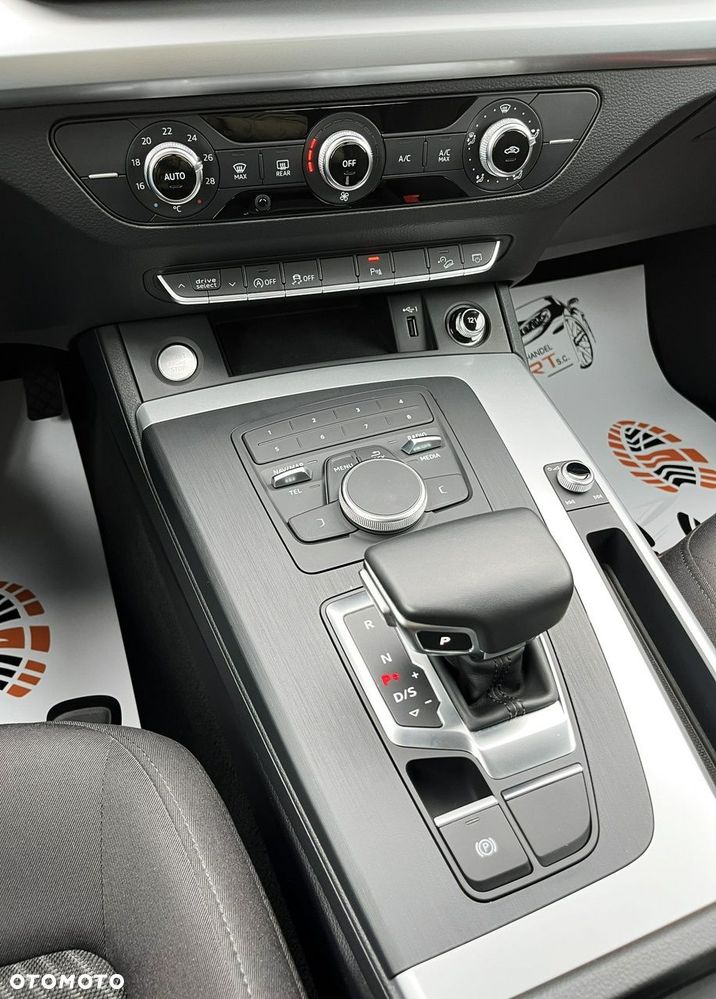 Audi Q5 35 TDI Quattro S tronic - 20