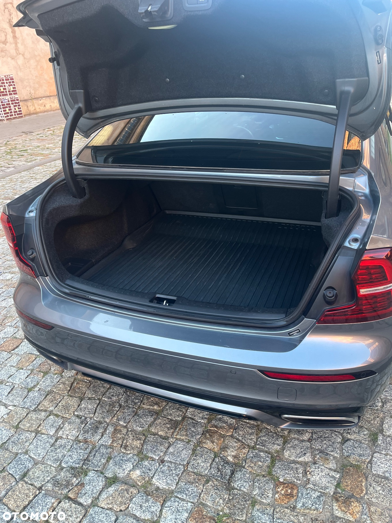 Volvo S60 T6 AWD R-Design - 20