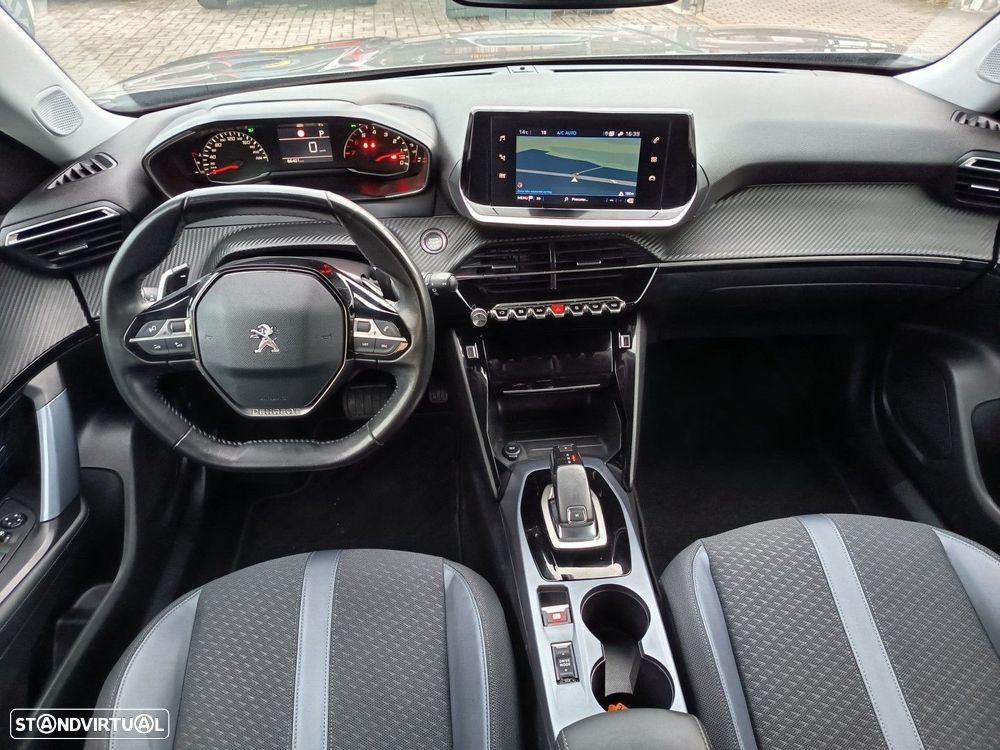 Peugeot 2008 1.2 PureTech Allure Pack EAT8 - 10