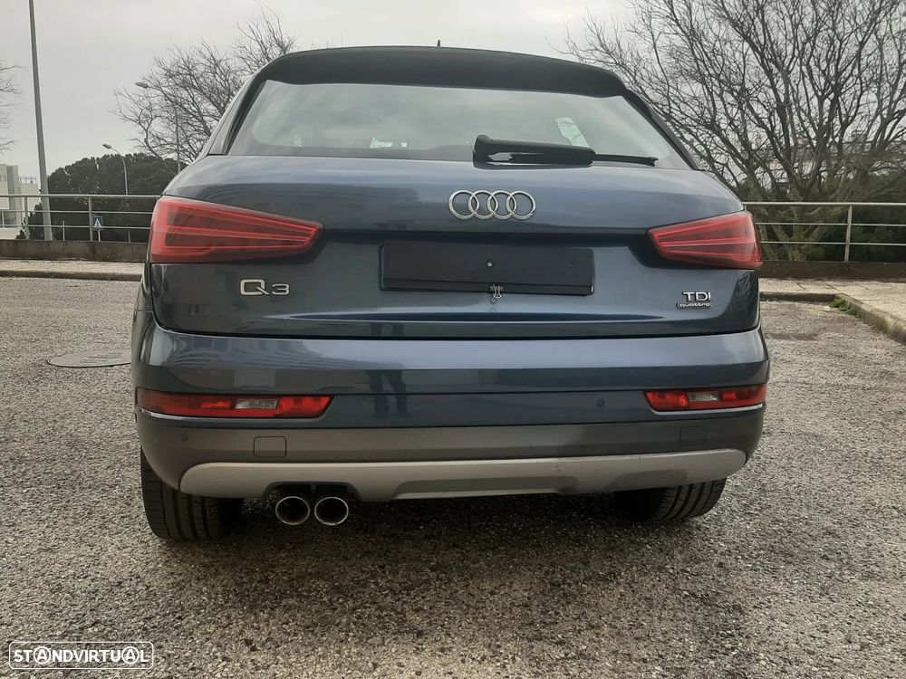 Audi Q3 2.0 TDI quattro Design S tronic - 4