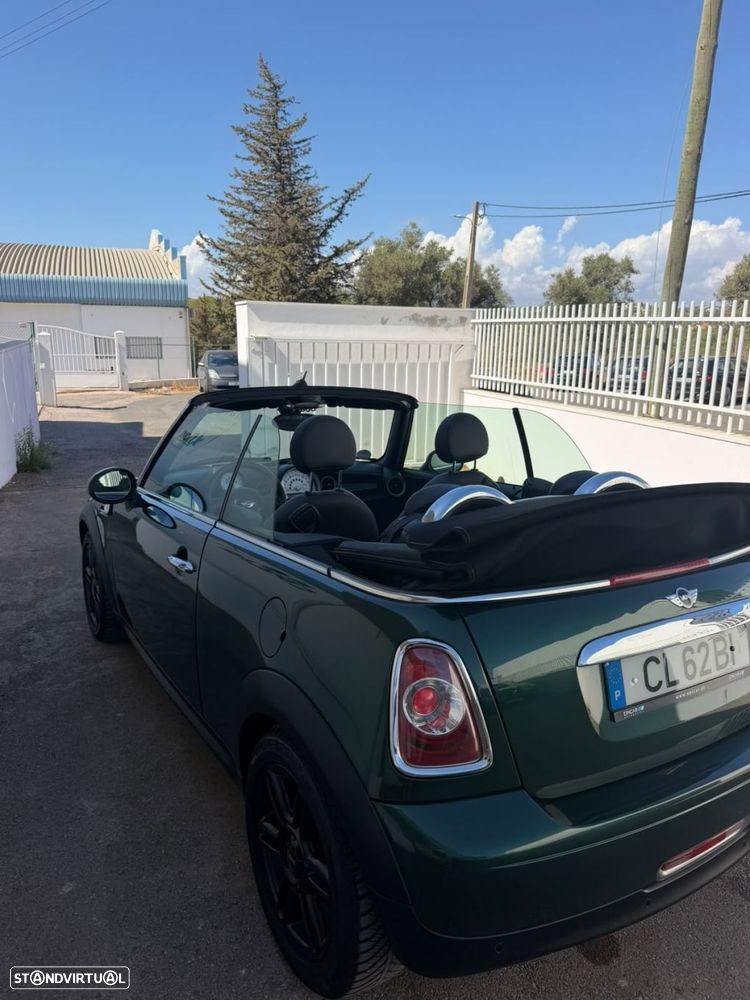 MINI Cabrio Cooper Auto - 26