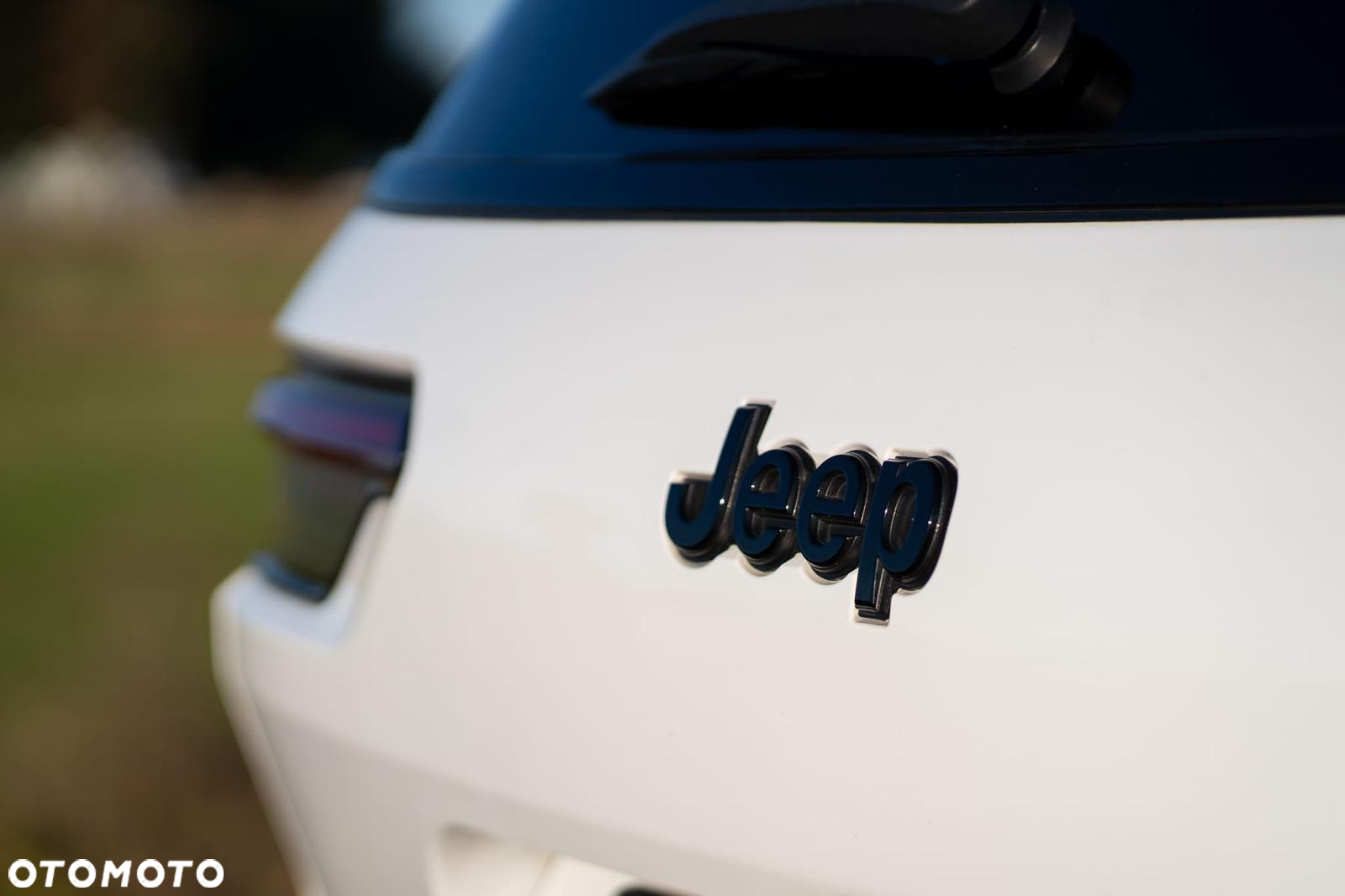 Jeep Grand Cherokee - 9