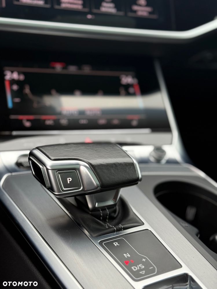 Audi A6 Avant 45 TFSI S tronic design - 38