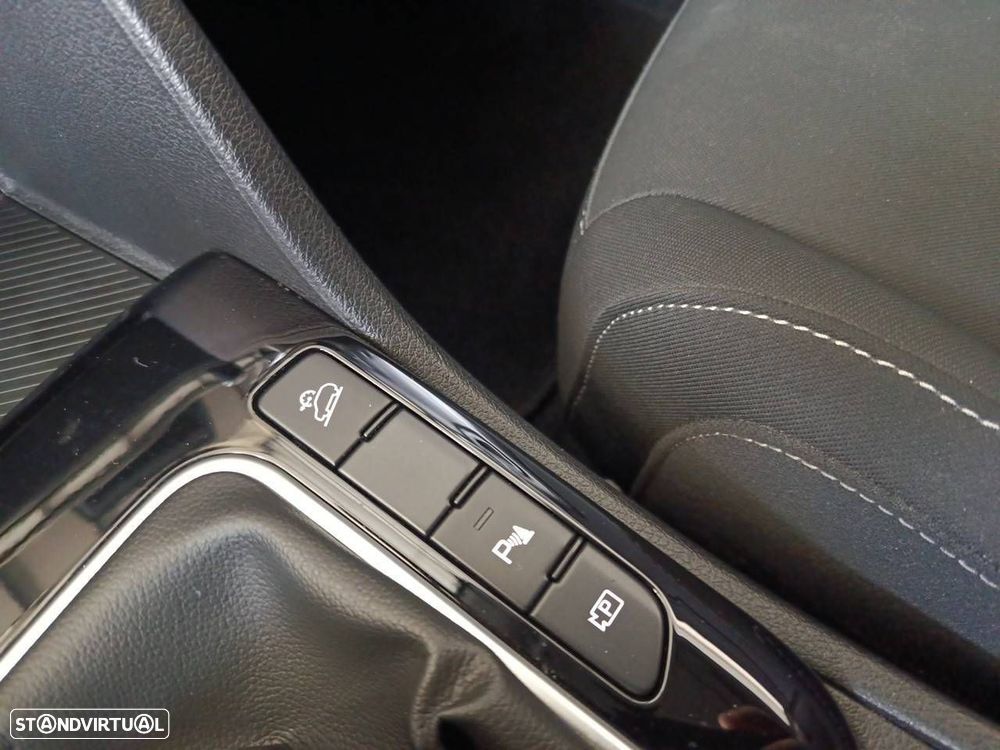 Kia Sportage 1.6 T-GDI Drive - 22