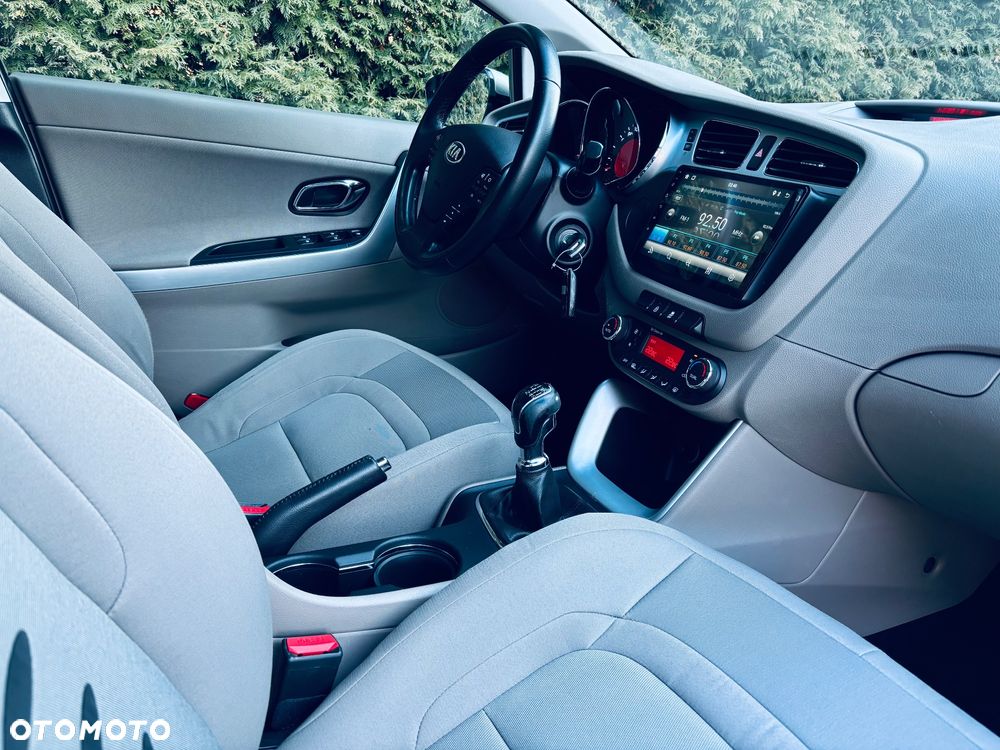 Kia Ceed 1.6 GDI Business Line - 26