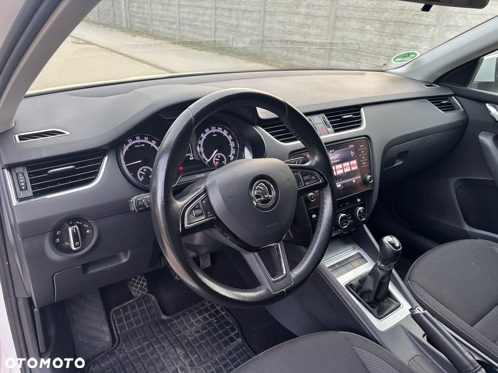 Skoda Octavia 2.0 TDI Edition - 19