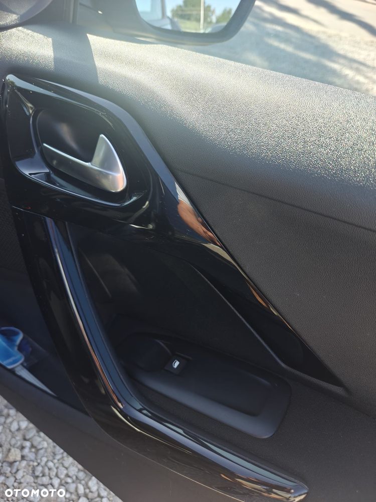 Peugeot 208 1.2 PureTech Active - 14