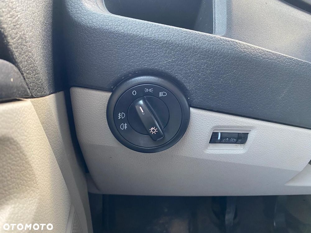 Volkswagen Transporter L2H1 - 25