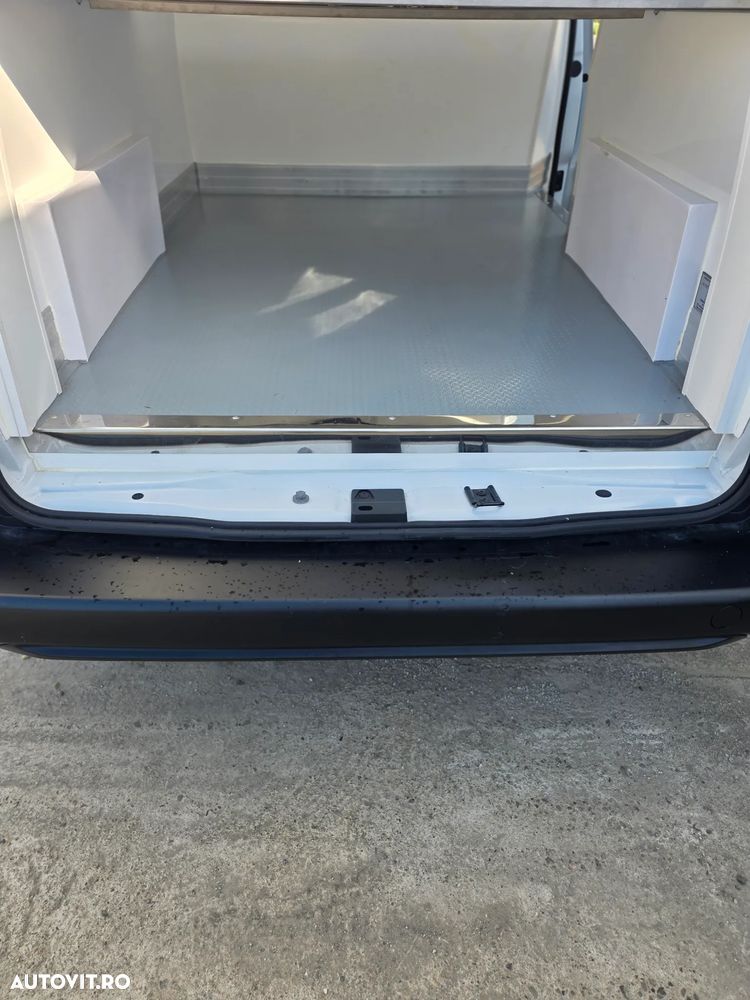 Fiat DOBLO - 17