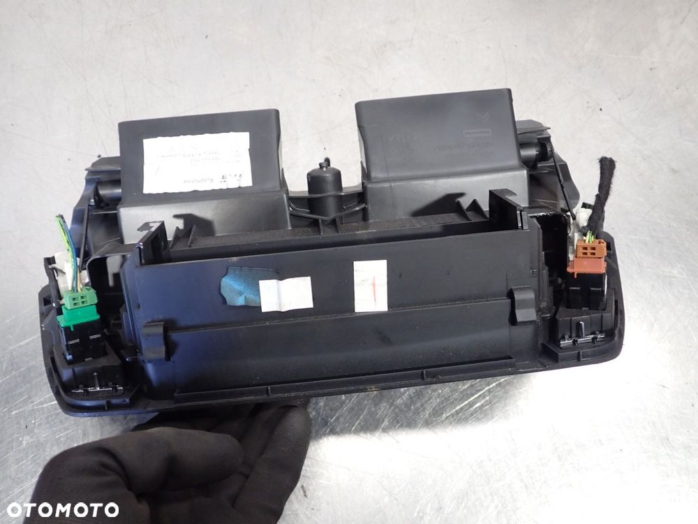 KONSOLA ŚRODKOWA CITROEN C4 PICASSO LIFT 1.6HDI 3037813100   9683265580 - 4