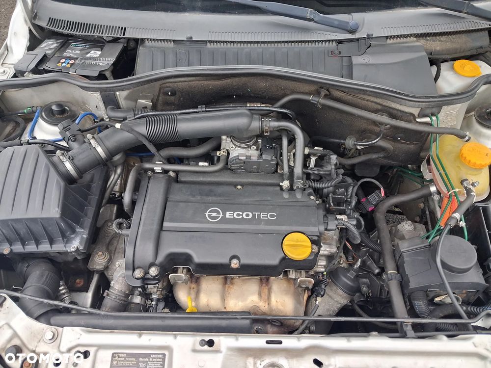 Opel Combo - 16