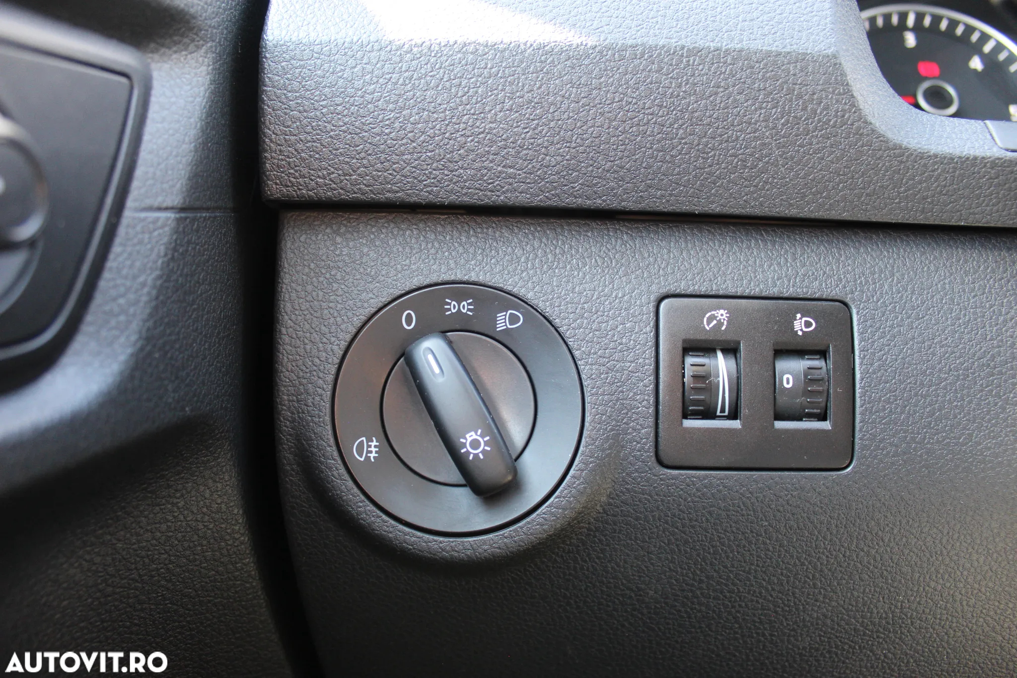 Volkswagen CADDY - 14