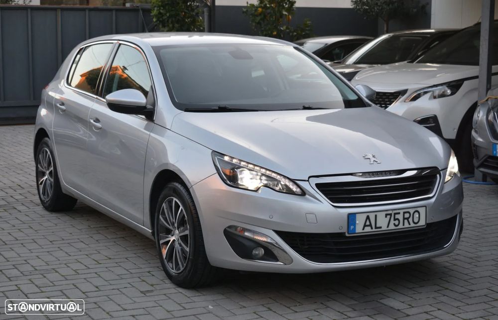 Peugeot 308 - 3