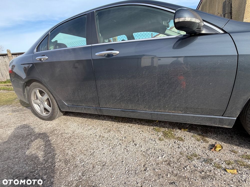 Honda Accord 2004 photo 3