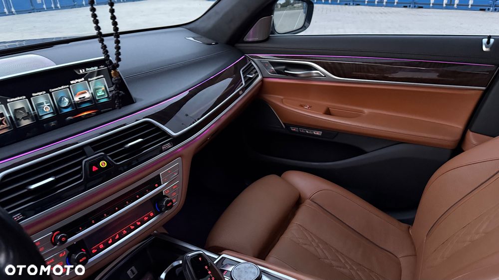BMW Seria 7 750Ld xDrive - 15