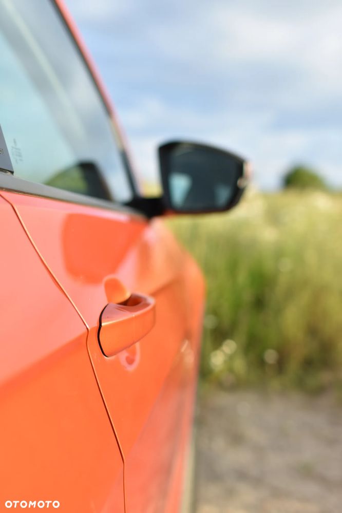 Volkswagen T-Cross 1.0 TSI Life - 9