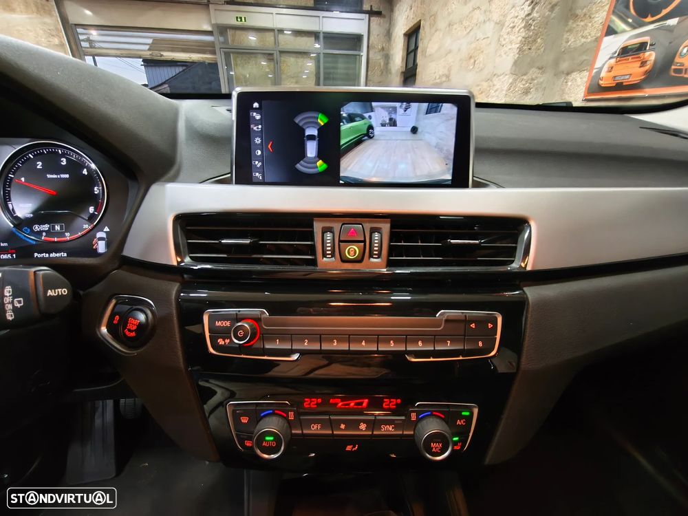 BMW X1 16 d sDrive Advantage - 12