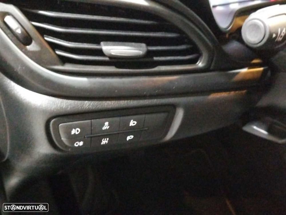 Fiat Tipo Station Wagon Cross 1.0 GSE T3 Cross - 12