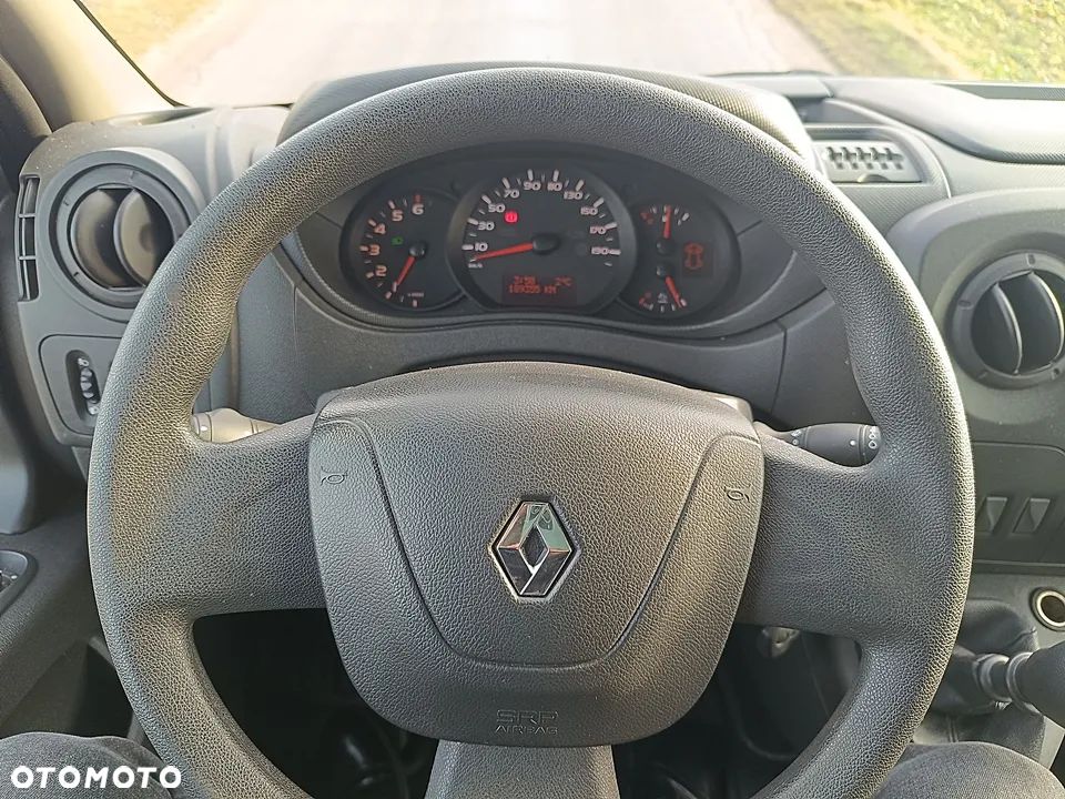 Renault Master - 24