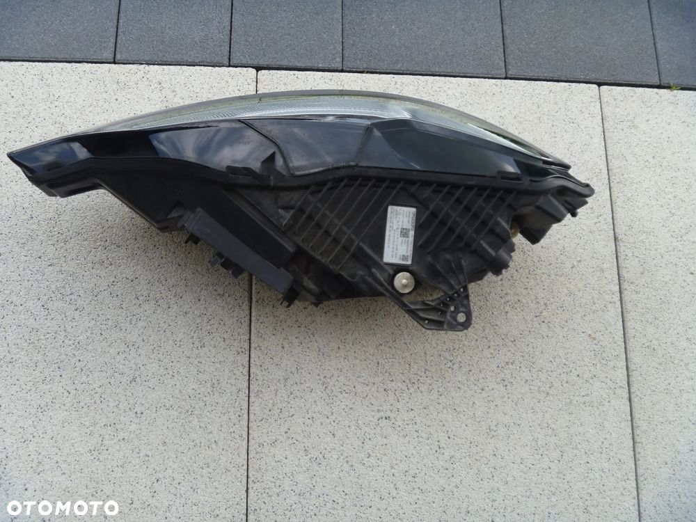 VOLVO XC60 II LIFT LAMPA FULL LED PRAWA PRZEDNIA 32337385 ŁADNA - 4