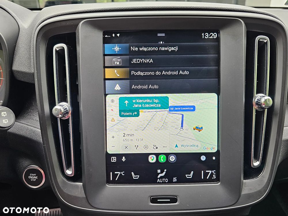 Volvo XC 40 T3 Momentum - 18