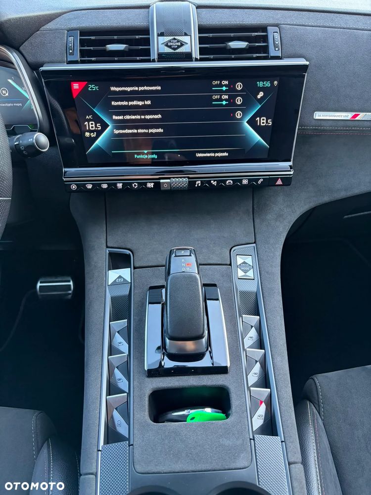 DS Automobiles DS 7 Crossback - 30