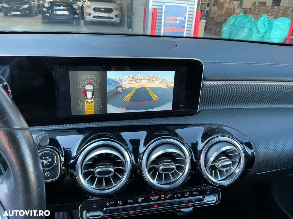 Mercedes-Benz CLA 180 7G-DCT - 7