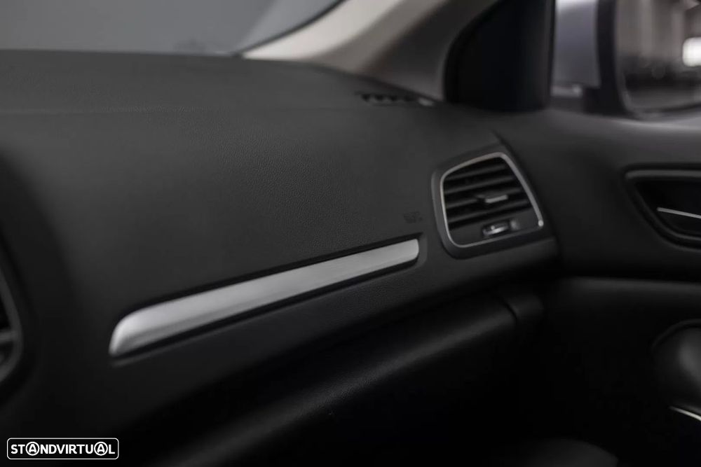 Renault Mégane E-Tech Plug-in Hybrid 160 TECHNO - 25