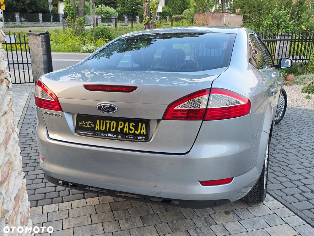 Ford Mondeo 2.0 Viva Titanium - 11