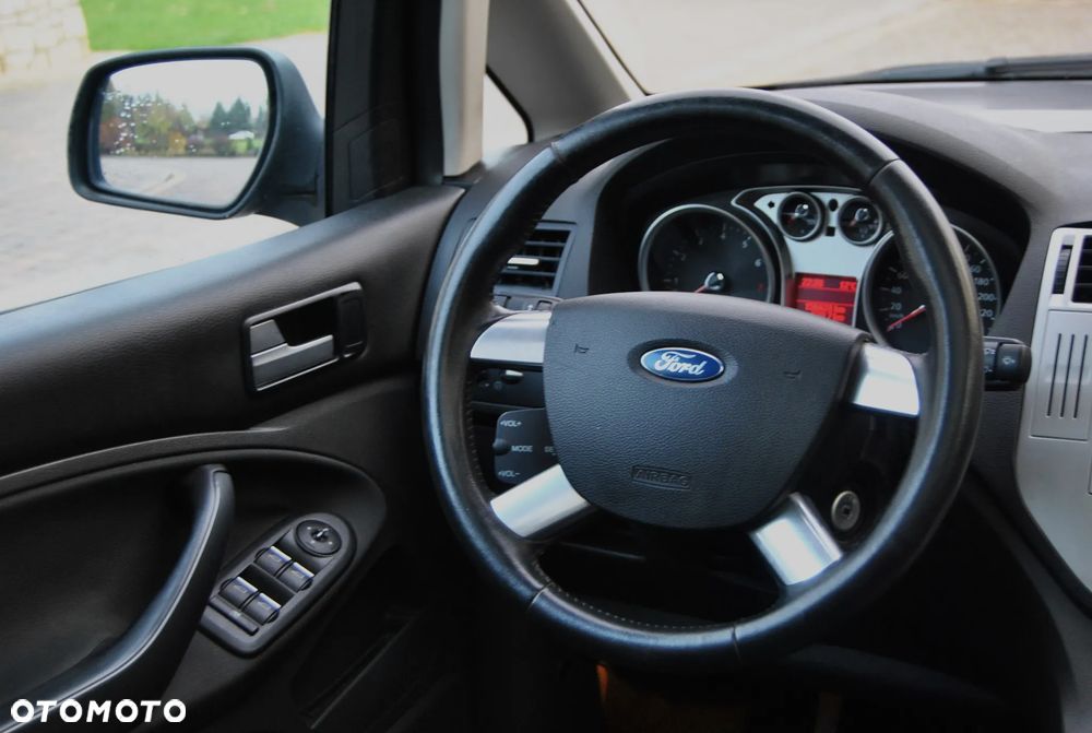 Ford C-MAX 1.8 Titanium - 10