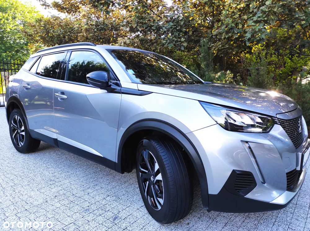 Peugeot 2008 1.5 BlueHDi Allure S&S EAT8 - 11