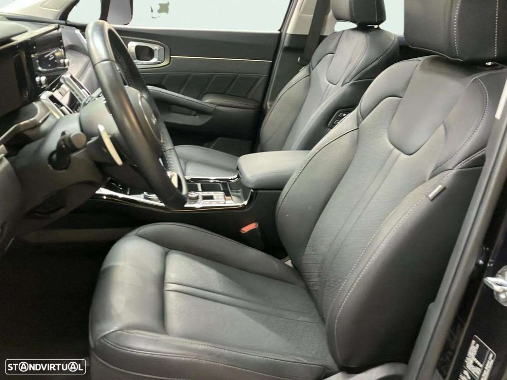 Kia Sorento - 9