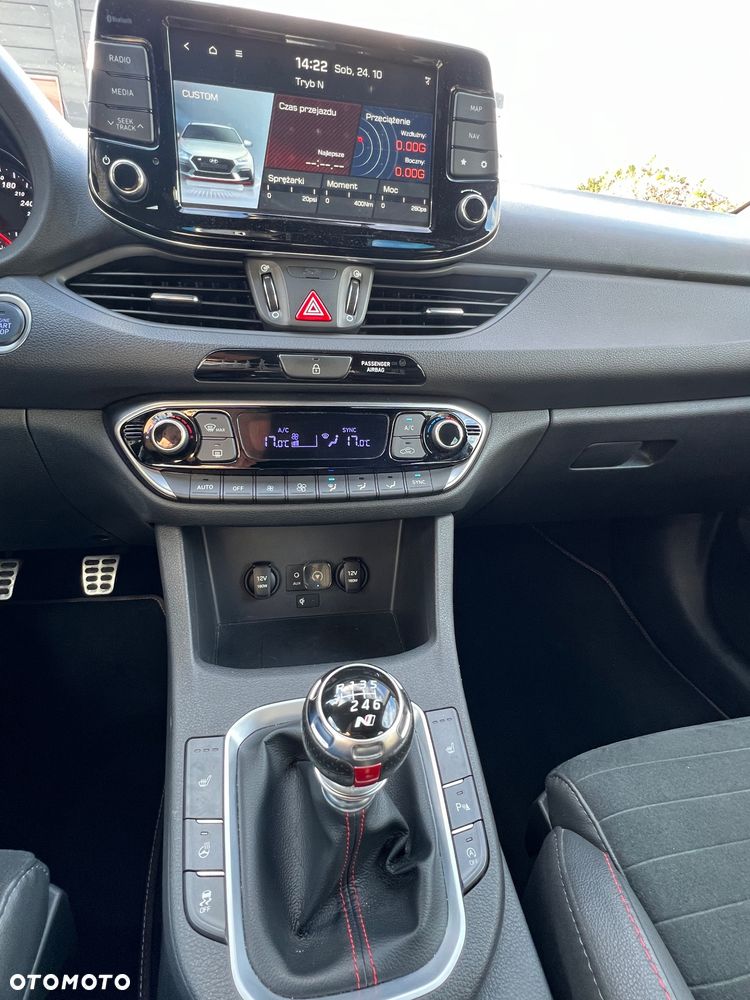 Hyundai i30 N - 23