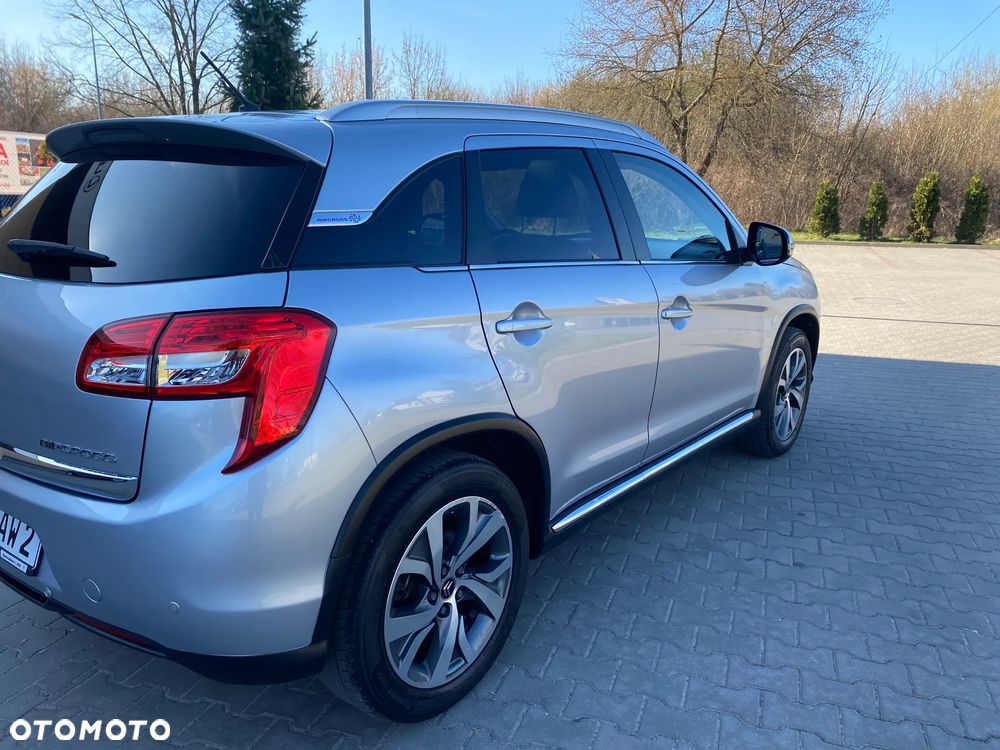 Citroën C4 Aircross e-HDi 115 Stop & Start 4WD Exclusive - 30