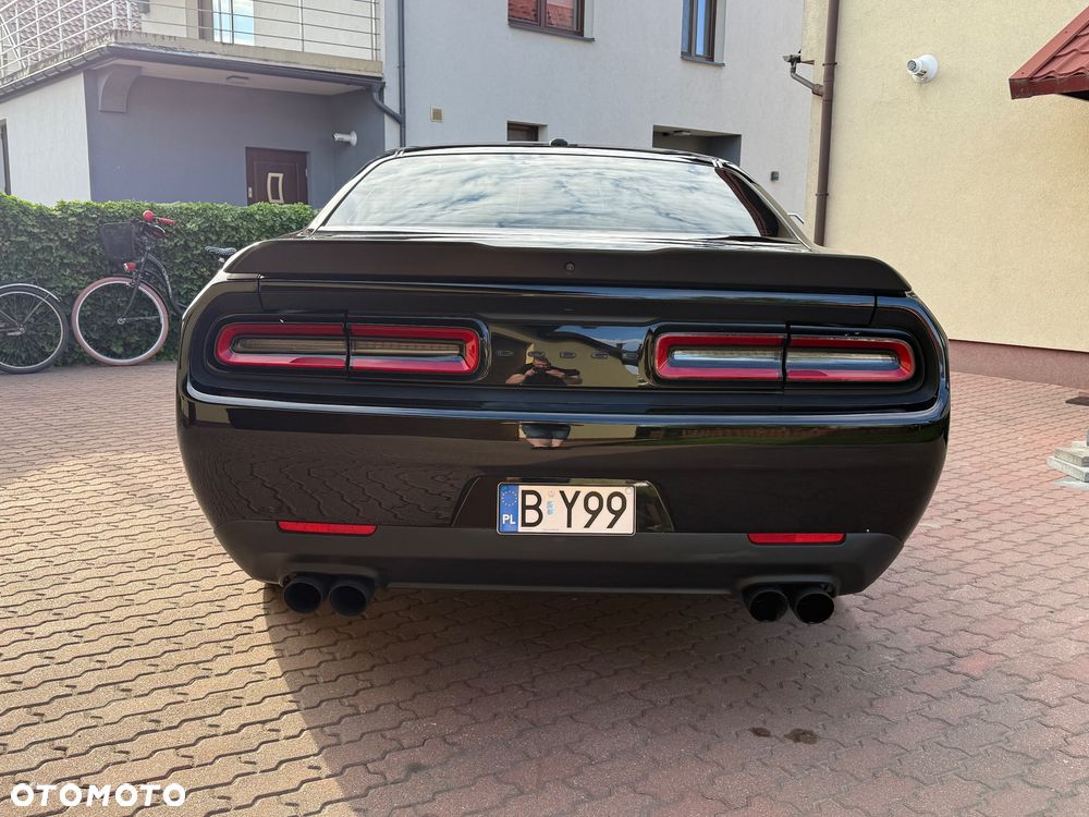 Dodge Challenger 3.6 SXT Plus - 9